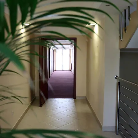 Grand Felix Hotel